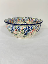 Load image into Gallery viewer, Medium Mixing Bowl  - JZ72