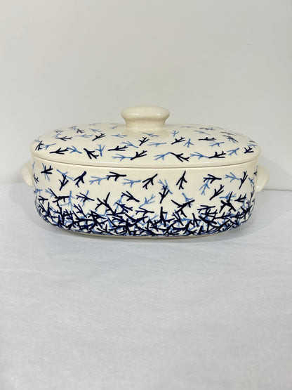 Oval Covered Baker ~ JZ74