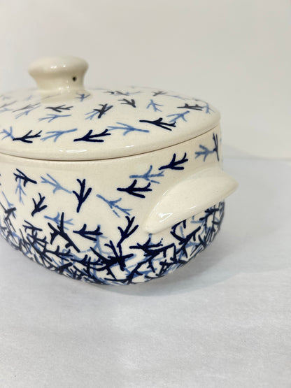 Oval Covered Baker ~ JZ74