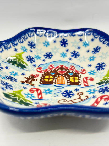 Flower Shaped Bowl - U1-757