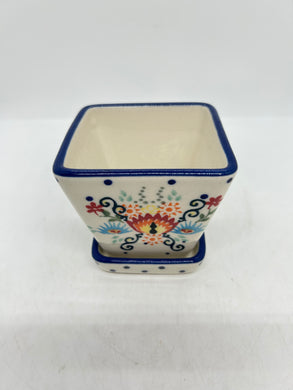 Second Quality Square Flower Pot  -  GP24