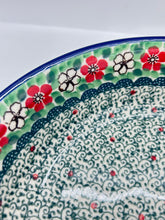 Load image into Gallery viewer, Baker ~ Round w/ Handles ~ 8 inch ~ 2174X - T3!