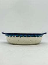 Load image into Gallery viewer, 141 Baker ~ Round w/ Handles ~ 8 inch ~ 2127X ~ T3!