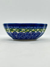 Load image into Gallery viewer, Scalloped Bowl - A700 - A1