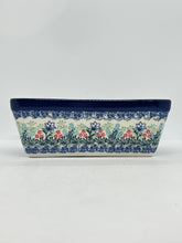 Load image into Gallery viewer, Baker ~ Loaf Pan ~  8”L x 4.5”W x 3”H - 2913X - T4!
