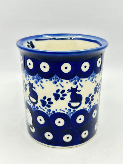 8 oz. Straight Mug - D116