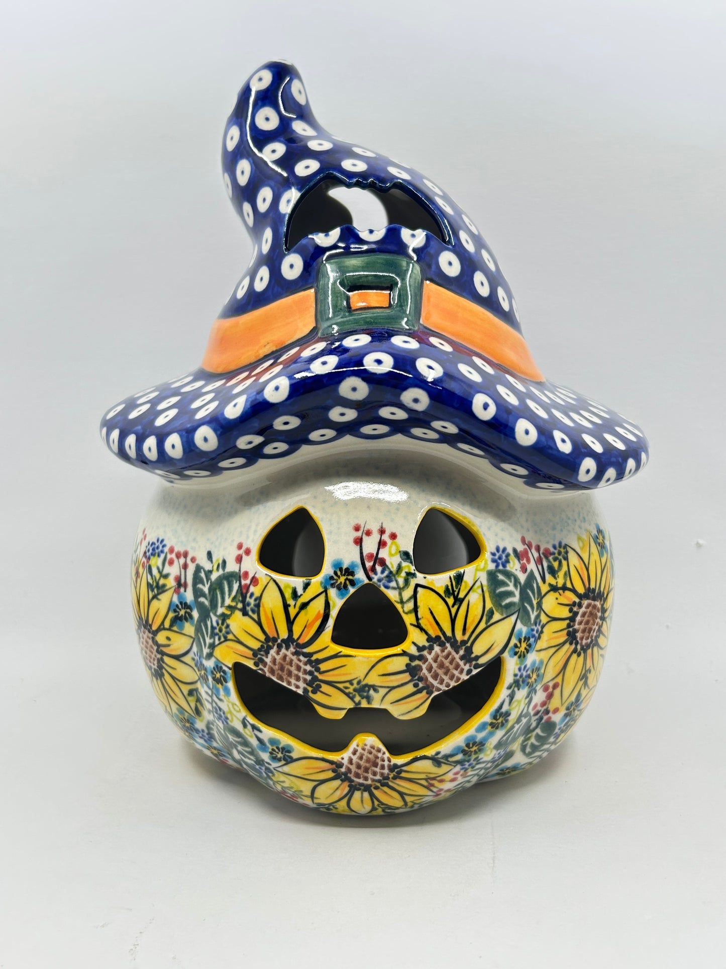 Pumpkin with Hat - A-544