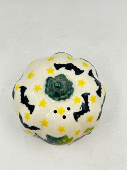 Pumpkin Salt and Pepper Shaker - C-211