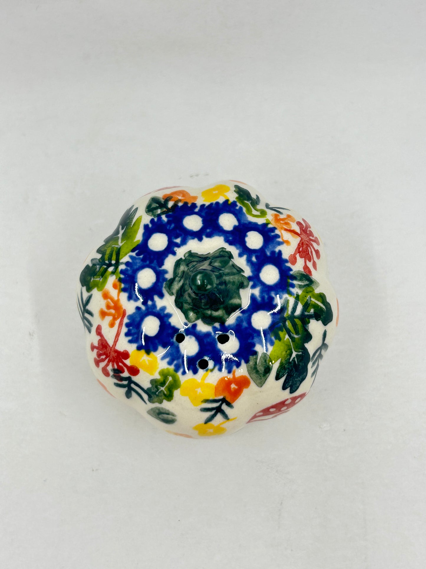 Pumpkin Salt OR Pepper Shaker - U-486