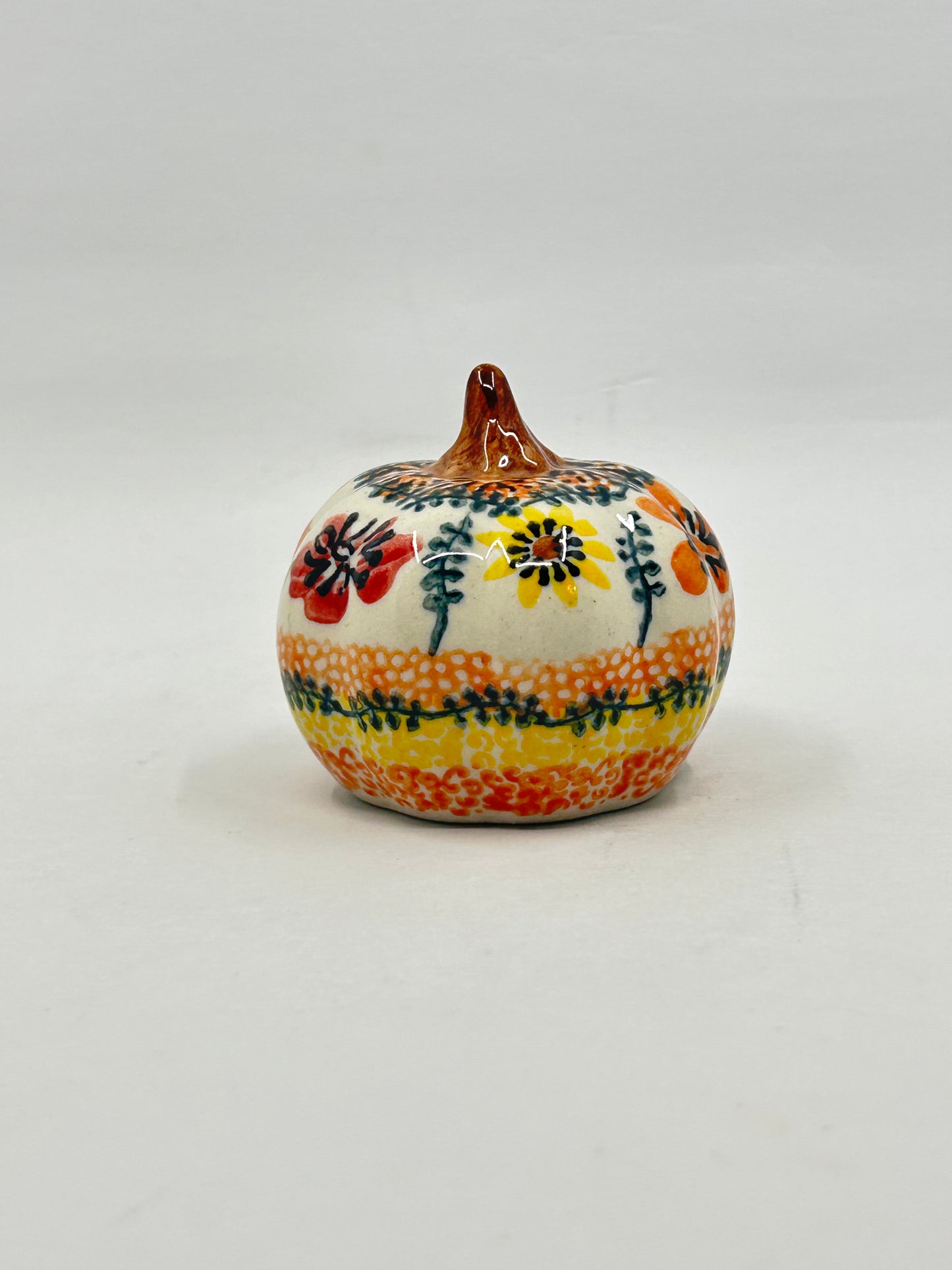 Pumpkin Salt and Pepper Shaker - C1-383