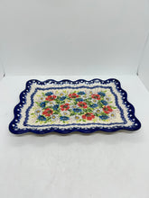 Load image into Gallery viewer, Appetizer Platter - White Daisies - A2