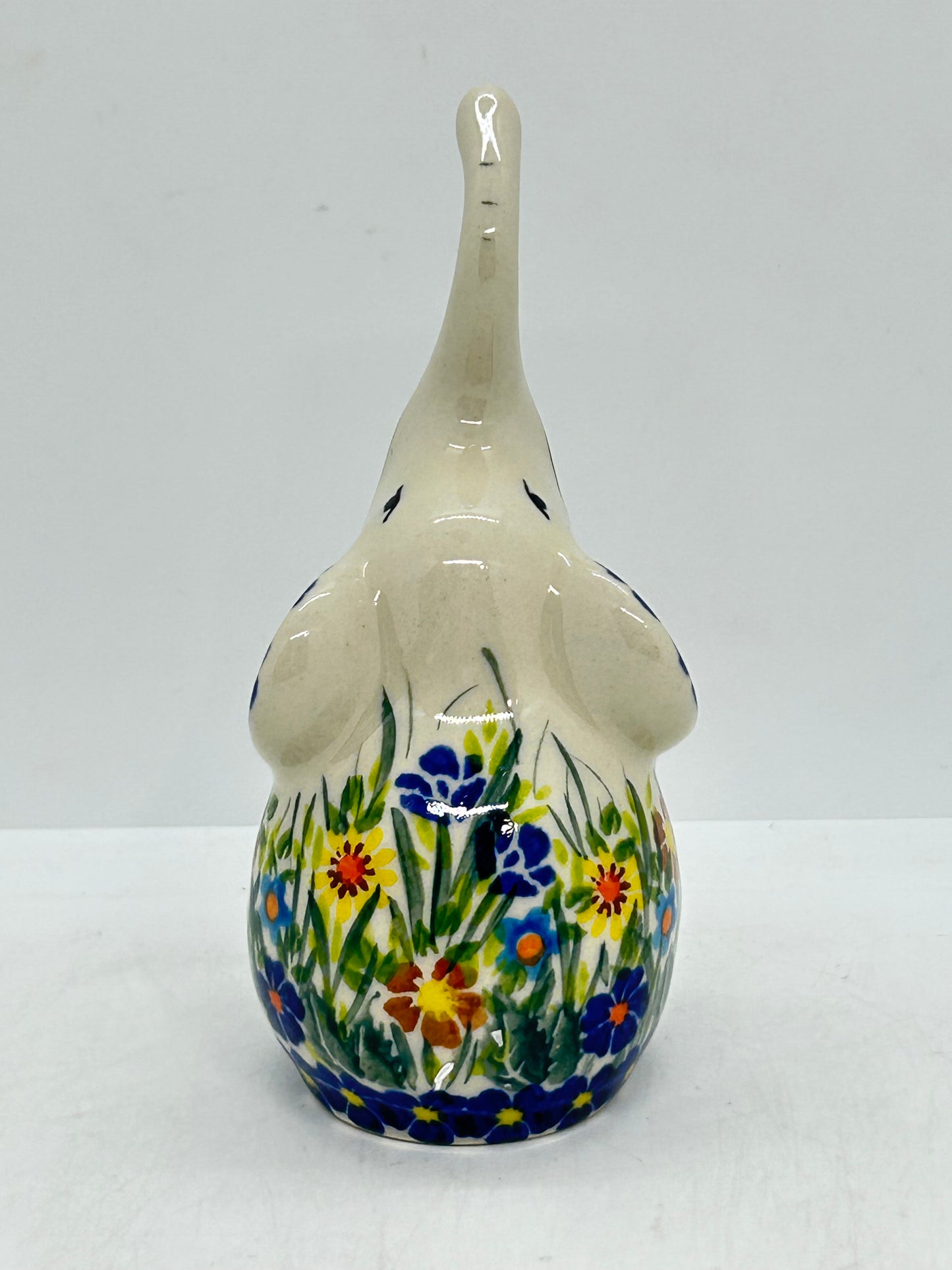 Elephant Ring Holder - Grassy Daisy -U1