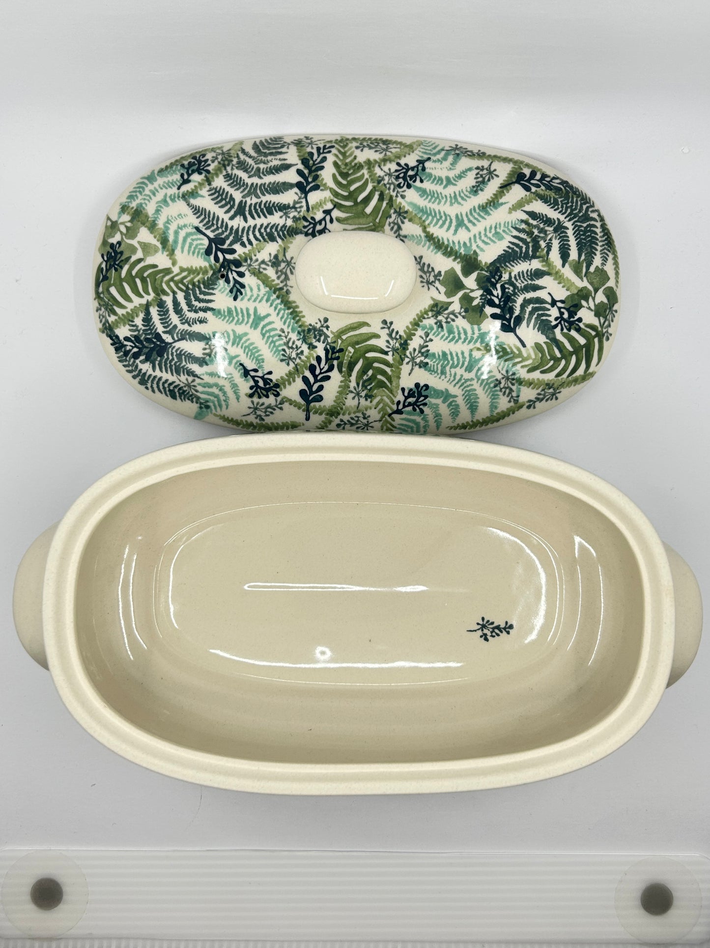 Oval Covered Baker ~ GZ39