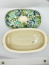 Load image into Gallery viewer, Second Quality Oval Covered Baker ~ GZ39