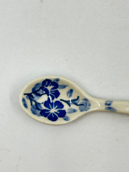 Spoon ~ Small ~ 5.25 inch ~ 3428 - T4*