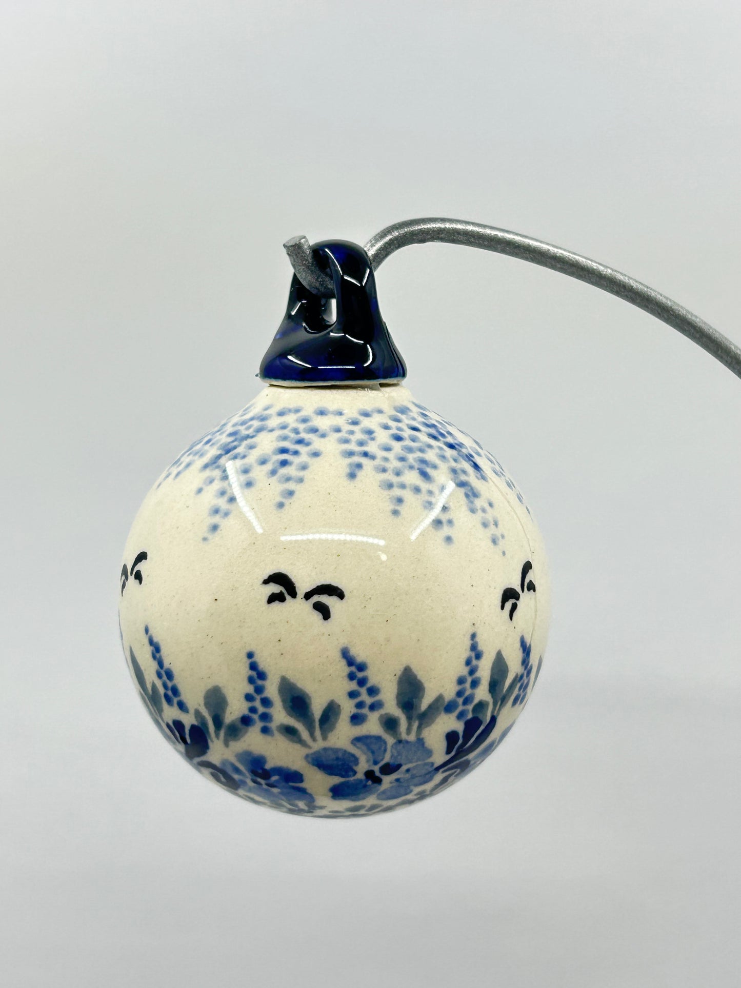 2" Round Ornament - JZ45
