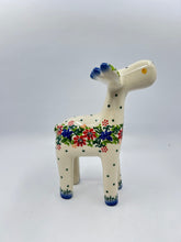 Load image into Gallery viewer, ZW31 7&quot; Moose Figurine - P-W2