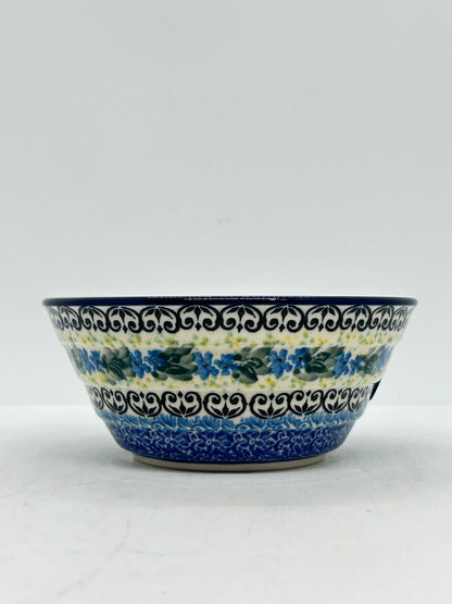 Ribbed Bowl - U3854 - U4!