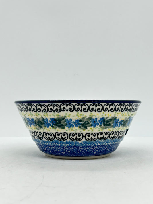 Ribbed Bowl - U3854 - U4!