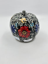 Load image into Gallery viewer, A443 Small Pumpkin - D66