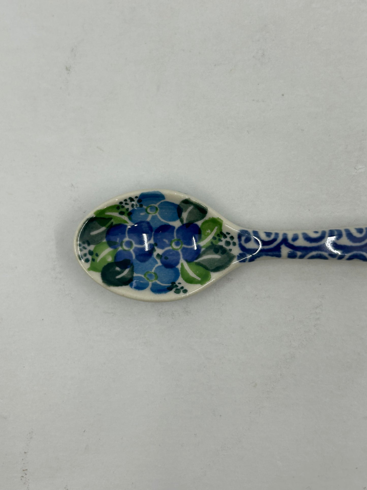 592 ~ Spoon ~ Small ~ 5.25"  ~ 1417 - T3*
