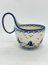 Load image into Gallery viewer, Bowl w/ Loop Handle ~ 16 oz ~ 2987X - T3!