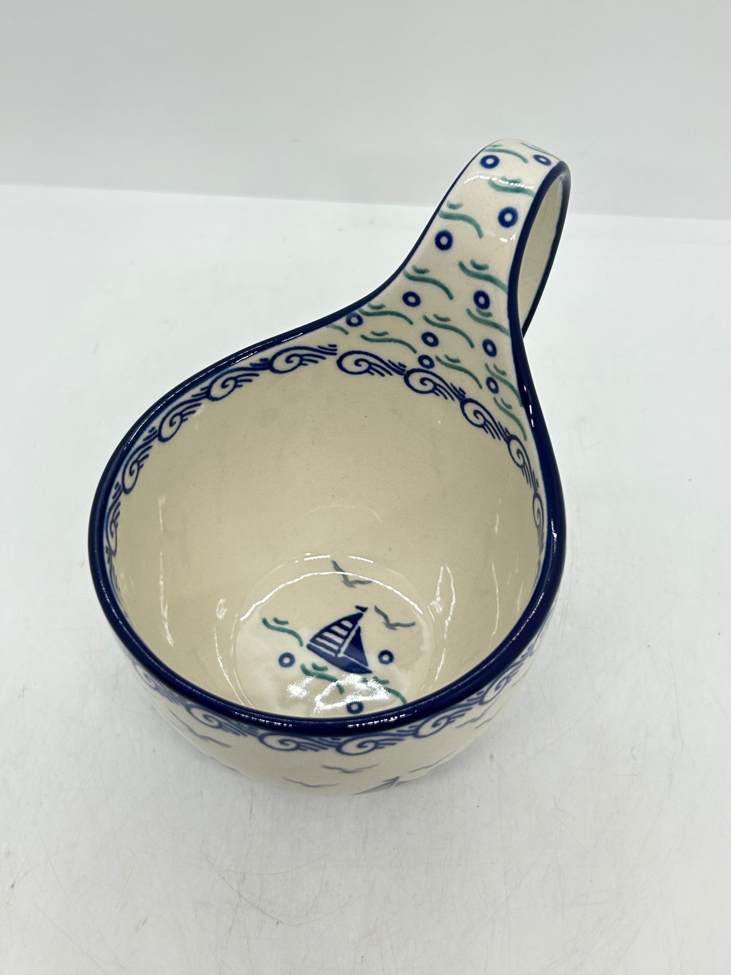 Bowl w/ Loop Handle ~ 16 oz ~ 2987X - T3*