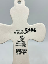 Load image into Gallery viewer, Cross ~ Small ~ 2.75 x 4.75 inch ~ U5106 ~ U3!