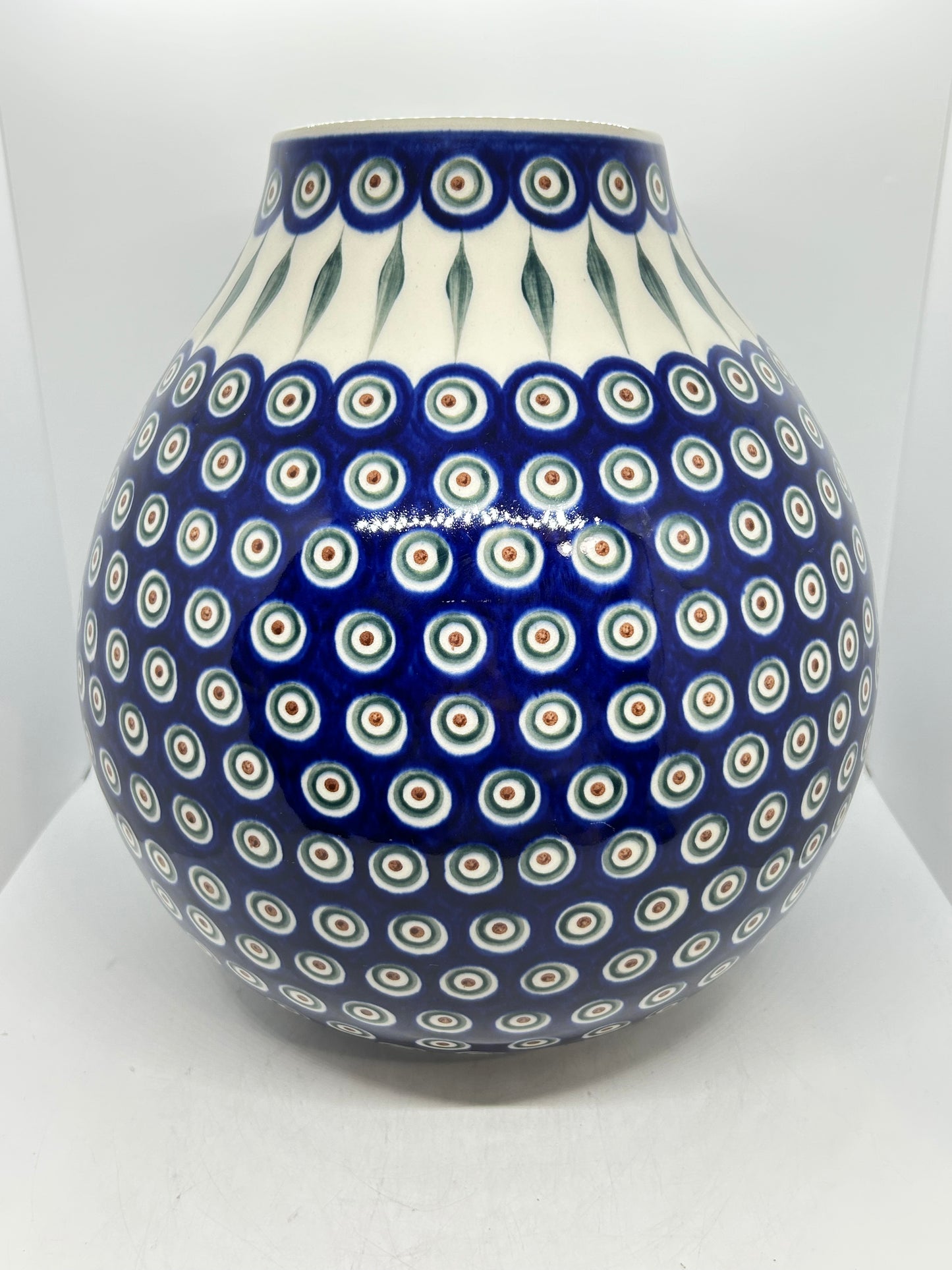 Large Vase - 0054X - T3!