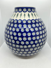 Load image into Gallery viewer, Large Vase - 0054X - T3!