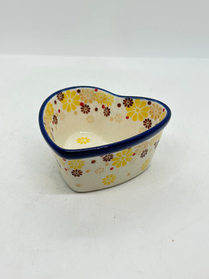 Heart Bowl ~ Ramekin ~ 3.75" ~ 2737X ~ T4!
