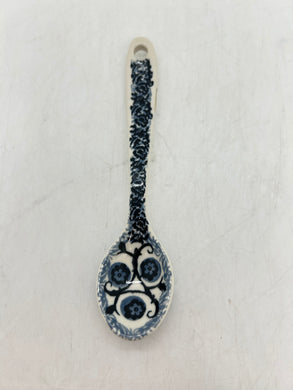 592 ~ Spoon ~ Small ~ 5.25