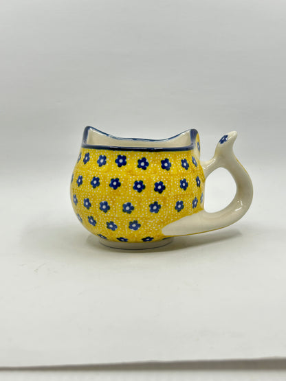 H16 Cat Cup & Saucer ~ 242X - T3*
