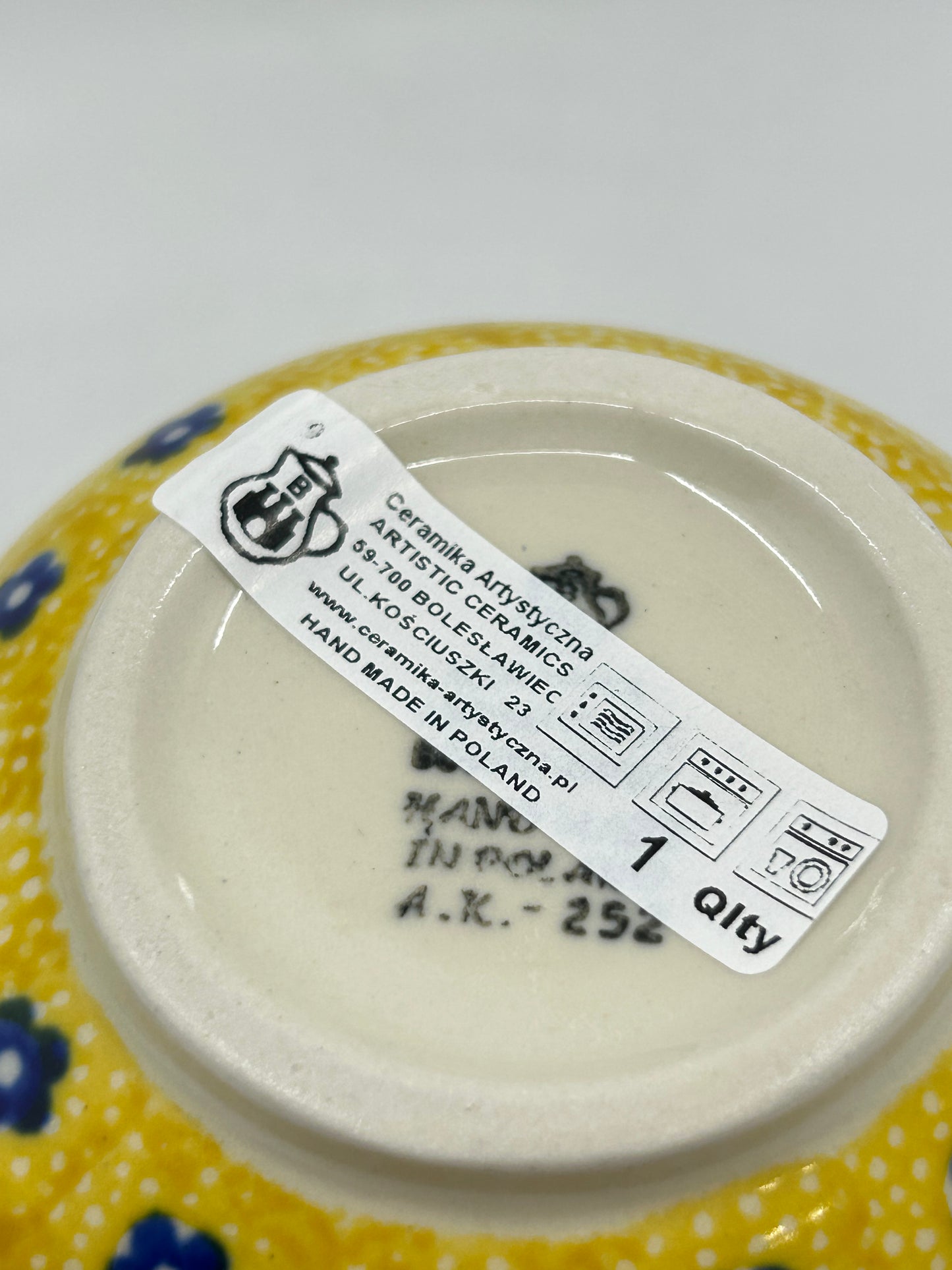 H16 Cat Cup & Saucer ~ 242X - T3*