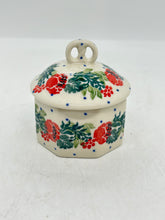 Load image into Gallery viewer, Mini Pretzel Box ~ Small - 1535 - T3!