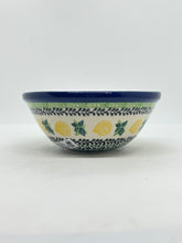 Load image into Gallery viewer, 556 ~ Bowl ~ Nesting 5&quot;W ~ 2199X ~ T4!