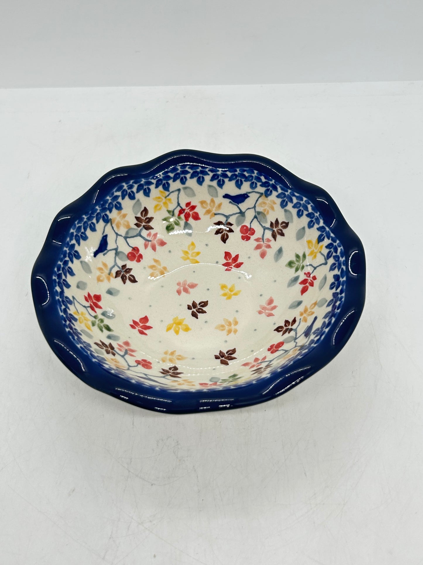 Scalloped Bowl ~ 6" ~ 3208X - T4!