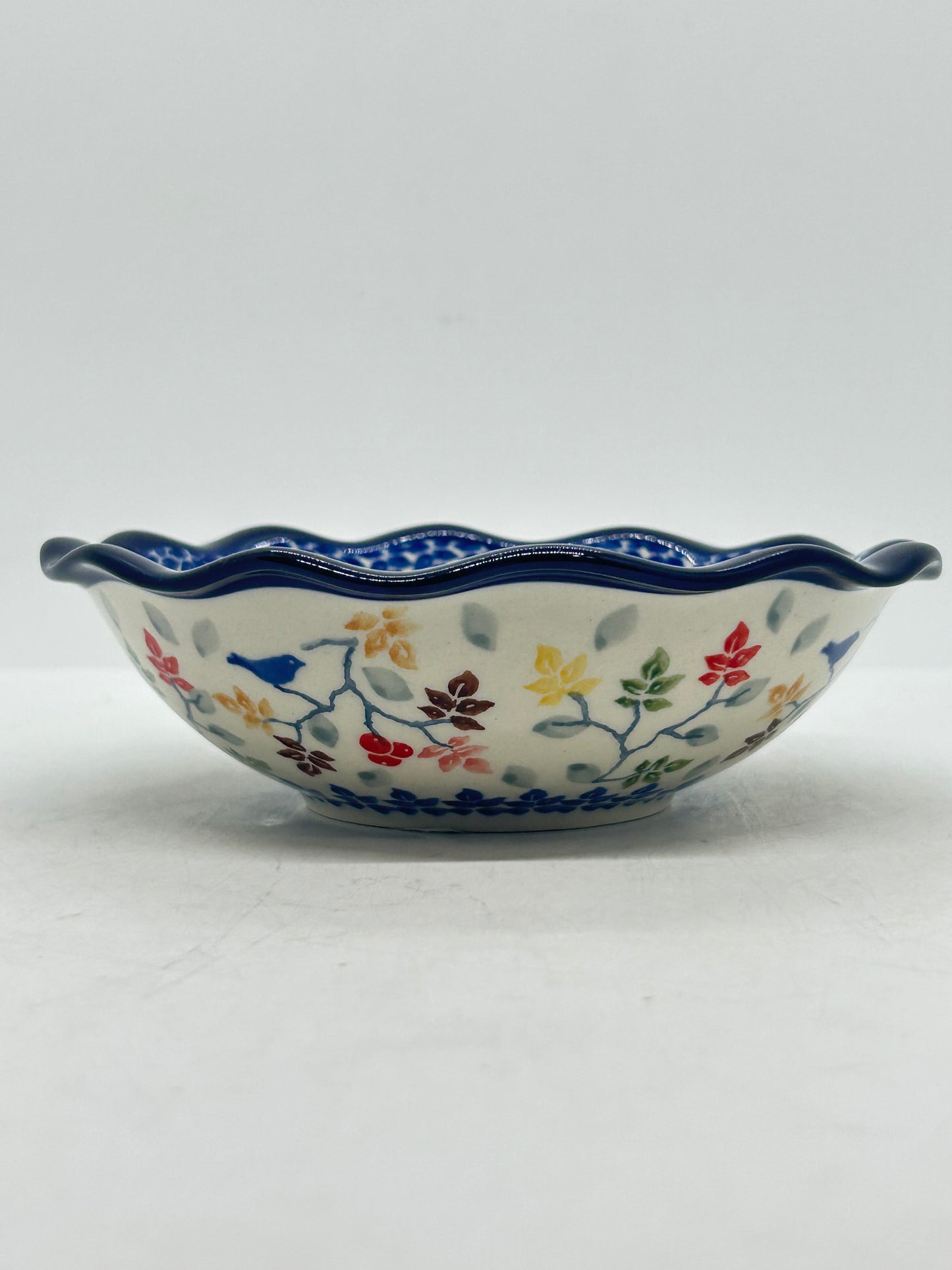Scalloped Bowl ~ 6" ~ 3208X - T4!