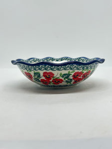 Scalloped Bowl ~ 6" ~ 2537X - T4!