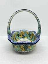 Load image into Gallery viewer, Basket with Handle ~ U5106 ~ U3!