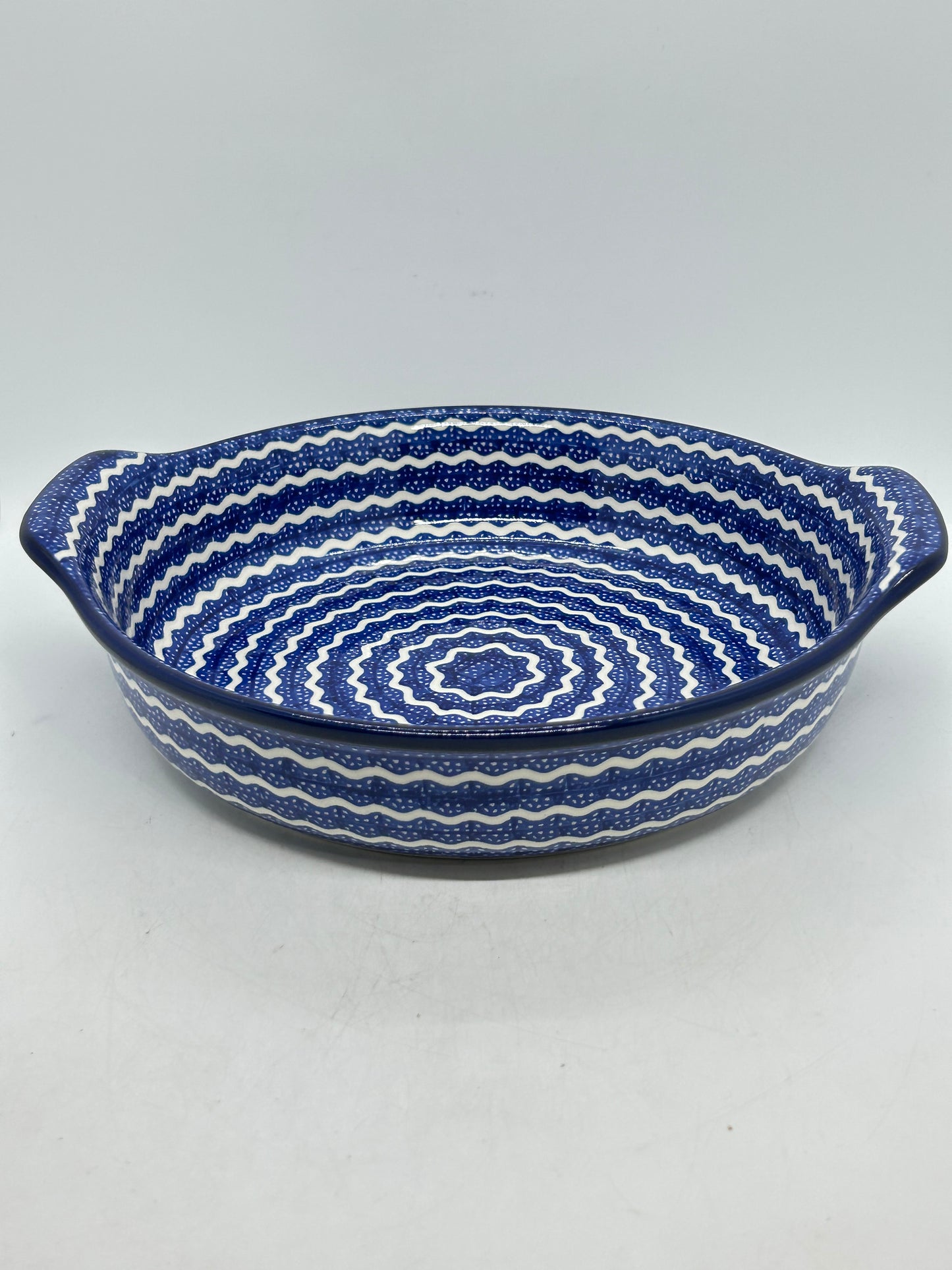 417 ~ Baker ~ Round w/ Handles ~ 10" - 2957X - T4!