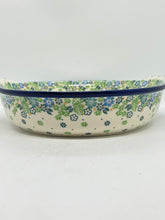 Load image into Gallery viewer, 417 ~ Baker ~ Round w/ Handles ~ 10&quot; - 2064X - T3!