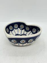 Load image into Gallery viewer, Second Quality Heart Bowl - 054A