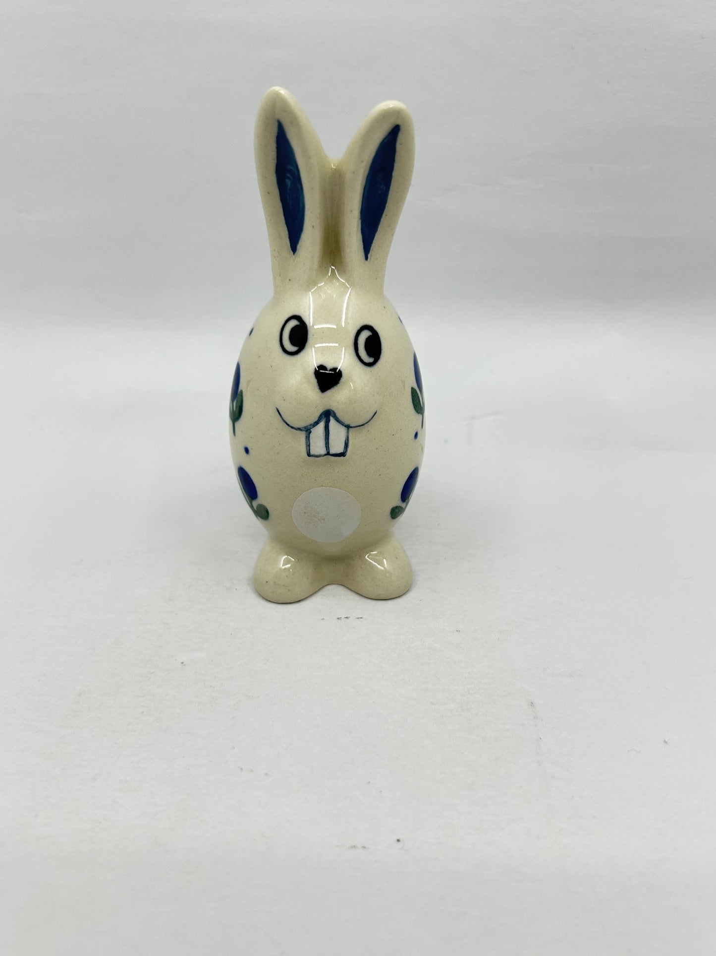 Figurine ~ Rabbit ~ 3.75 inches ~ 0135X ~ T1*