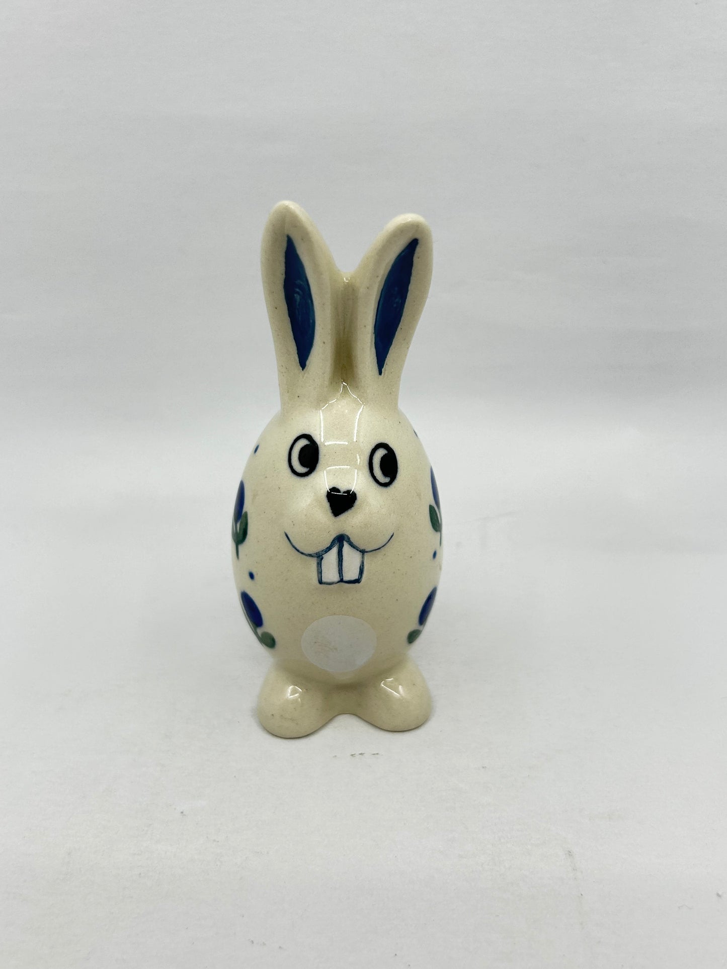 Figurine ~ Rabbit ~ 3.75 inches ~ 0135X ~ T1*