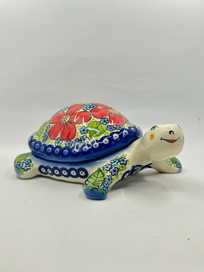 Turtle with cover that comes off  - A-C1 - Art