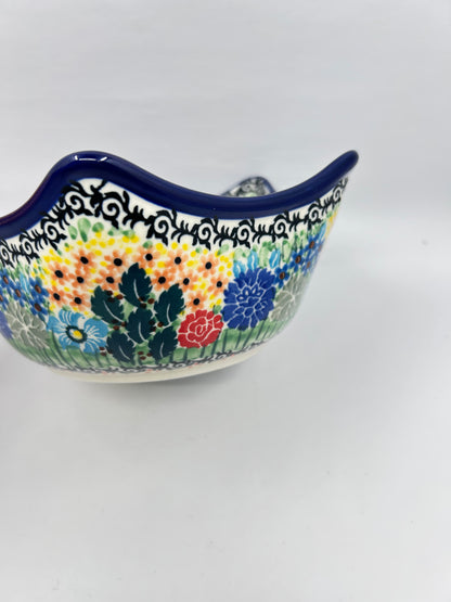 Bowl ~ Star Shaped ~ 7.25w ~ U2738 ~ U4*
