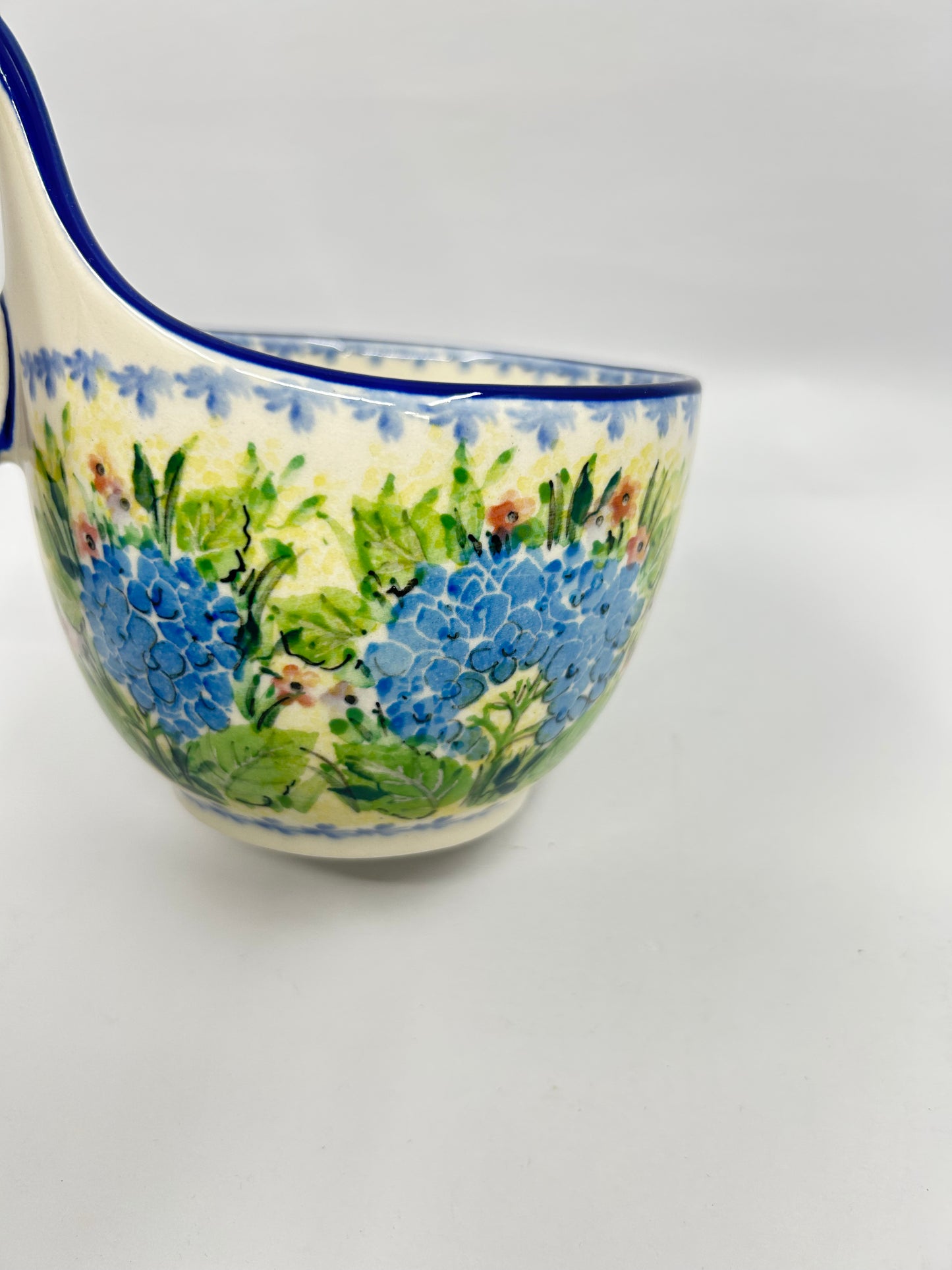 Bowl w/ Loop Handle ~ 16 oz ~ U5048 ~ U5*