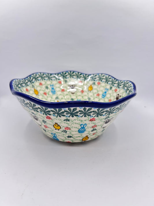 Bowl ~ Wavy Edge ~ Small ~ 8 inch ~ U5194 ~ U3*