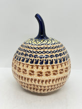 Load image into Gallery viewer, Second Quality Medium Pumpkin - 0RPT